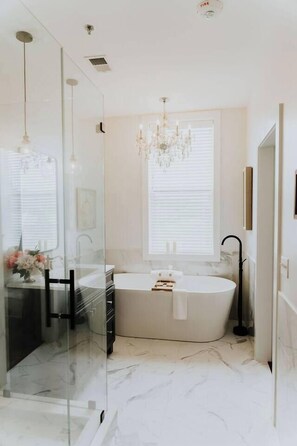 Soak your worries away in the beautiful garden tub. 