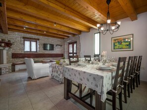 Tabelle, Möbel, Gebäude, Holz, Interior Design, Die Architektur, Flooring, Fussboden, Stuhl, Haus