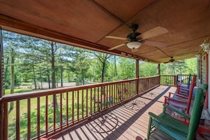 Walk upstairs and enjoy sitting on the porch which overlooks the Little Missouri River. 