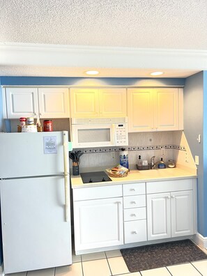 ~ Kitchen.