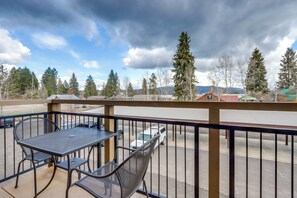 Private Balcony | 1,500 Internal Sq Ft | Peek-A-Boo Lake View (Seasonal)