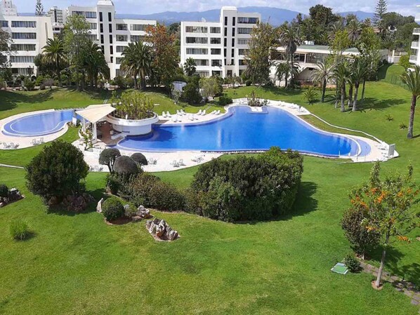  Apartment Pool Vila Marachique Gracious Gardens 