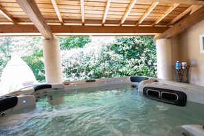 Bubbelpool utomhus