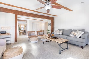 Living Area with plenty of seating