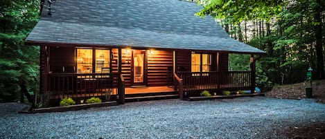 A peaceful, quiet, twilight at Red Maple Cabin. The night sounds are starting up