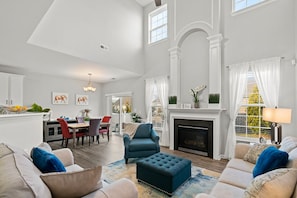 Spacious Open Concept Living Room and Kitchen 