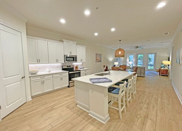 Beautiful open concept chef kitchen. 