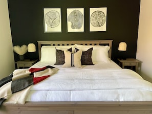 Master Bedroom with King Bed and Fine Linens
