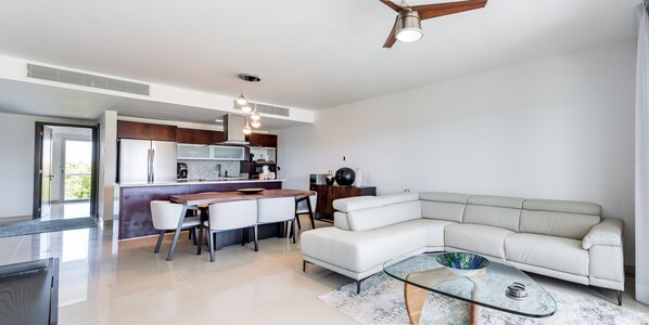 Table, Furniture, Ceiling Fan, Room, Indoors