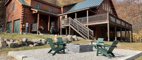 A view of the Keystone Cabin in warmer months.