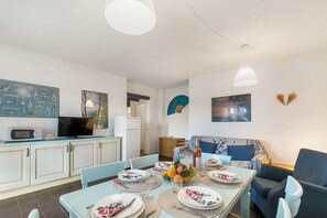 Living and dining room