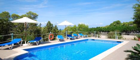 Holiday Home Swimming Pool