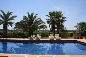 Holiday Home Swimming Pool