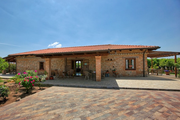 Holiday Home Exterior [summer]