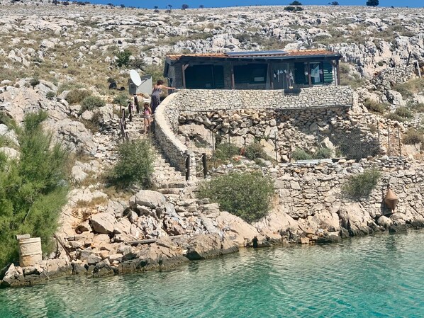 Fischerhaus Ropotnica auf der Insel Kornat