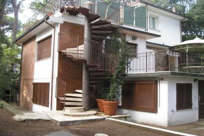 Holiday Home Exterior [summer]