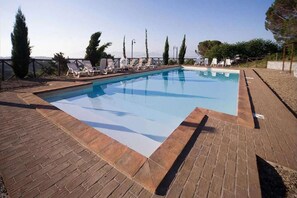 Holiday Home Swimming Pool