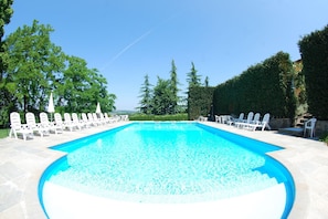 Holiday Home Swimming Pool