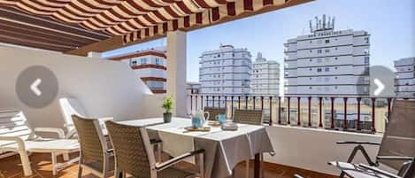 terraza / terrace / Penthouse terrace / beach /outdoor dining