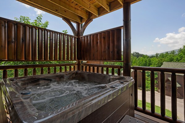 Hot tub on the lower level deck