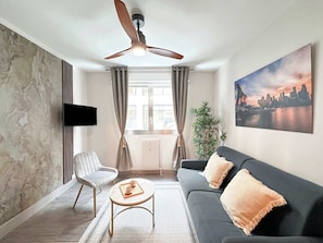 Relax yourself with a high-quality flat-screen TV and free Wi-Fi access for your enjoyment.