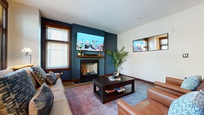 Living Room, Room, Indoors, Screen, Couch