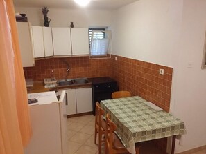 Kitchen area