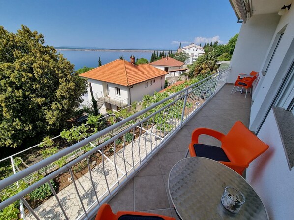 Balcony. with sea view