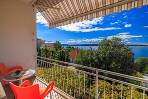 balcony with sea view