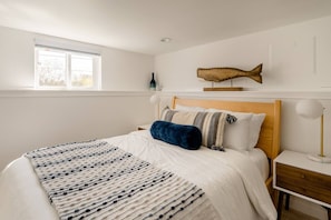 Whale watch in the second bedroom