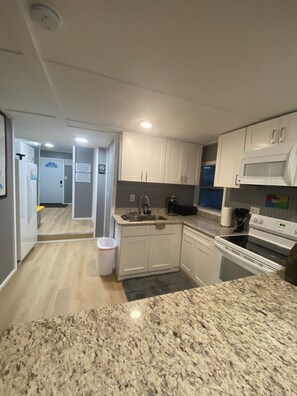 full kitchen