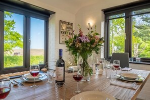 Outside Edge, Burnham Deepdale: Dining room with stunning views