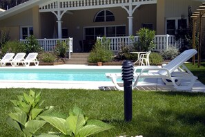 Schwimmbad des Ferienhauses