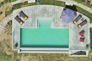 Holiday Home Swimming Pool