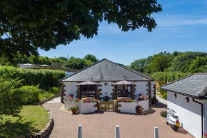 Holiday Home Exterior [summer]