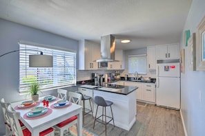 Dining Area | Kitchen | Cooking Basics