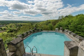 Holiday Home Swimming Pool