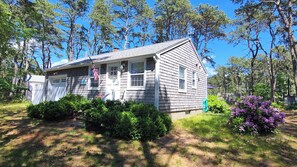 Lovely cottage has been recently renovated
