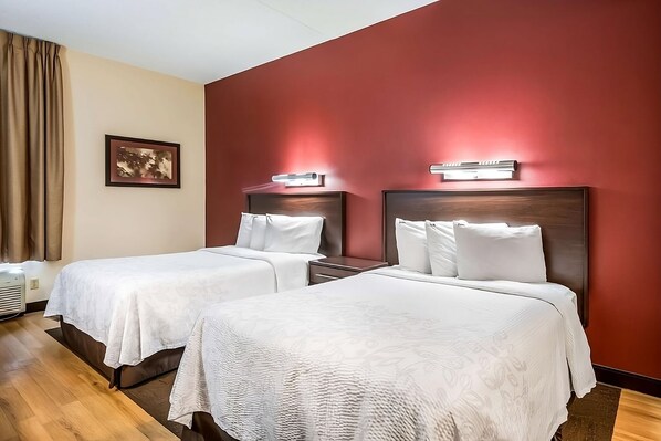 2 Double size beds; perfect for your vacation!
