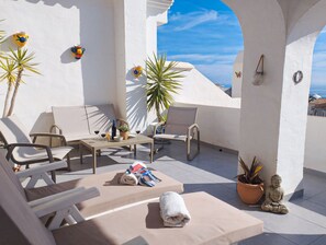 Terrace (1)