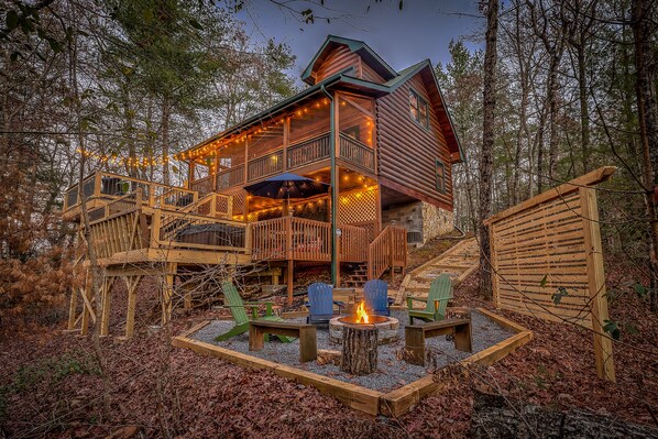 Golden Eagle GA Blue Ridge Cabin rentals