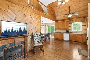 The open floor plan makes movement between spaces in the cabin easy