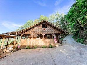 Built in the 80s as a fishing cabin, the home is full of lake charm!