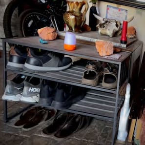 Entrance Area - Shoe Rack