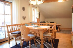 Ferienwohnung im Landhausstil-Wohnzimmer