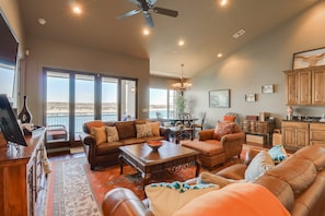 Living Room | Single-Story Condo w/ Loft | Stairs Required for Loft Access