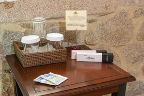 Bathroom amenities