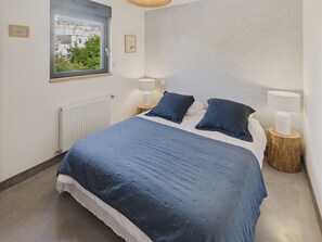 Oklassificerad bild, 4 av 16, knapp