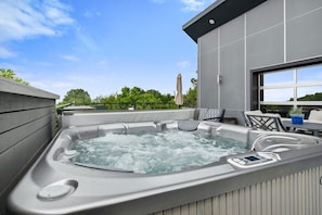 Our hot tub is the PERFECT place to unwind and enjoy those Fayetteville views.