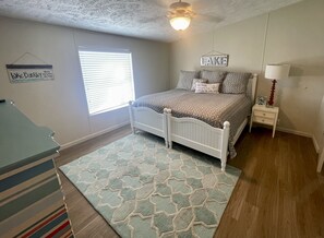 Master Bedroom with King Bed!